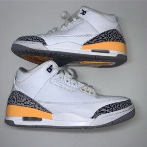 Jordan Men’s White & Yellow Retro Basketball Sneakers